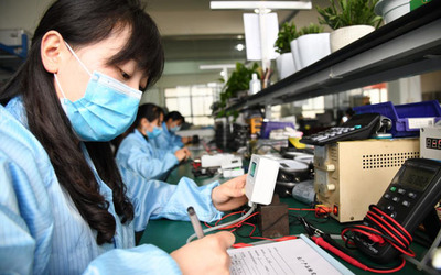 杜威智能 引领未来办公服务的新纪元