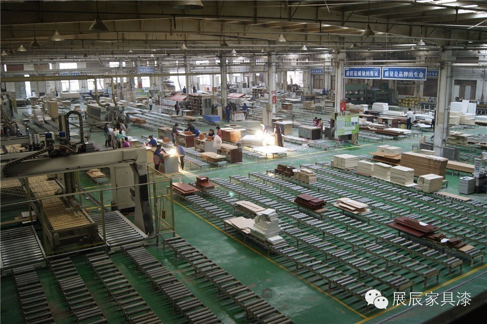 致力于客户成功 展辰家具漆专业培训团队走进黎明家具